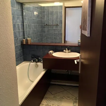 Апартаменты Ideal En Famille, 2 Pieces, Wifi, Piscine, 5 Min A Pieds Des Plages De Juan Les Pins